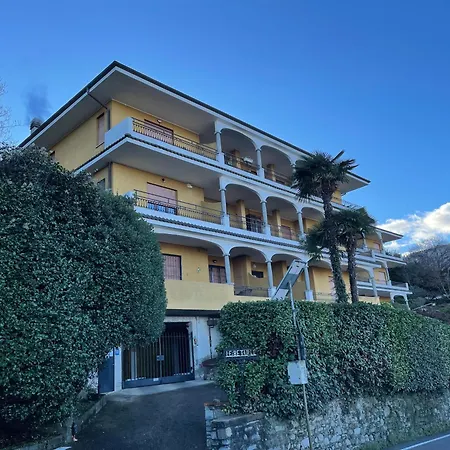 شقة La Casa Di Susanna ستريزا