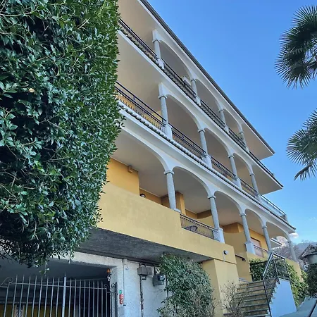 La Casa Di Susanna דירה סטרסה